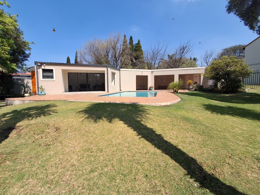 2 Bedroom Property for Sale in Eden Glen Gauteng