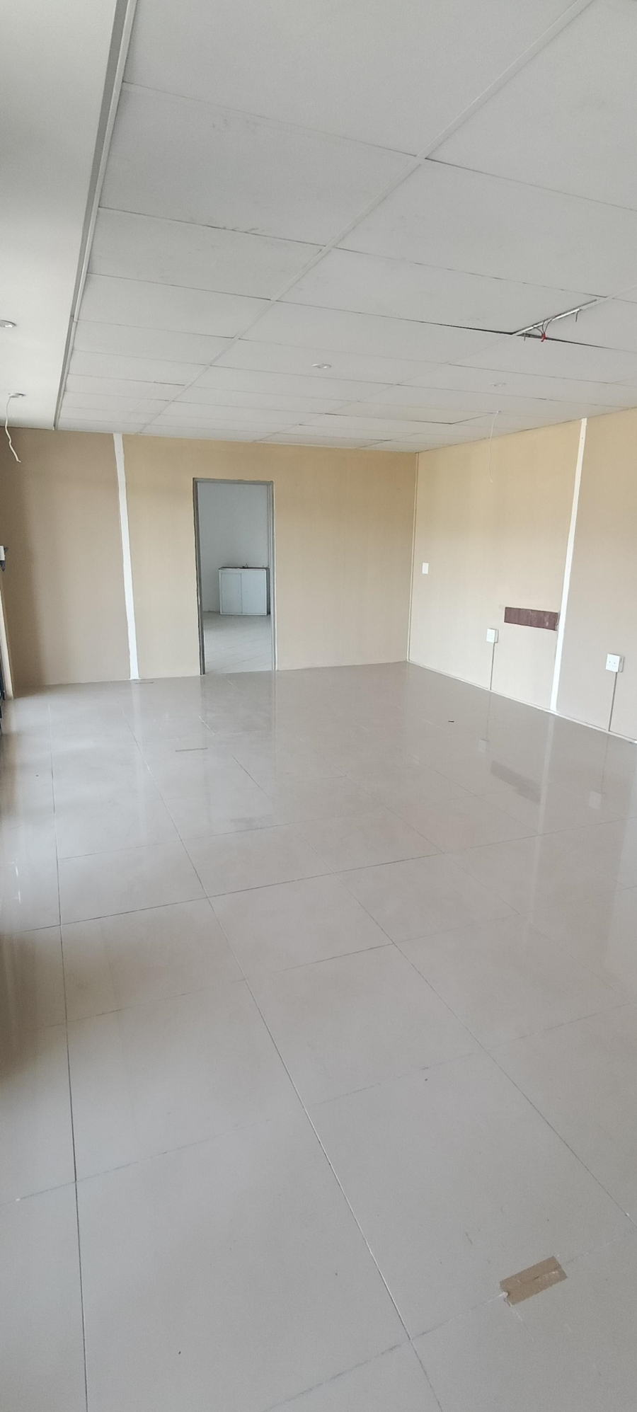 To Let Commercial Property for Rent in Faerie Glen Gauteng