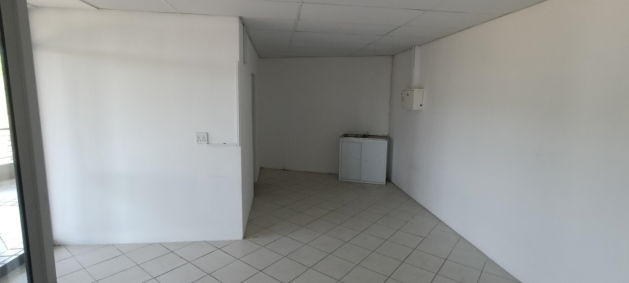 To Let Commercial Property for Rent in Faerie Glen Gauteng