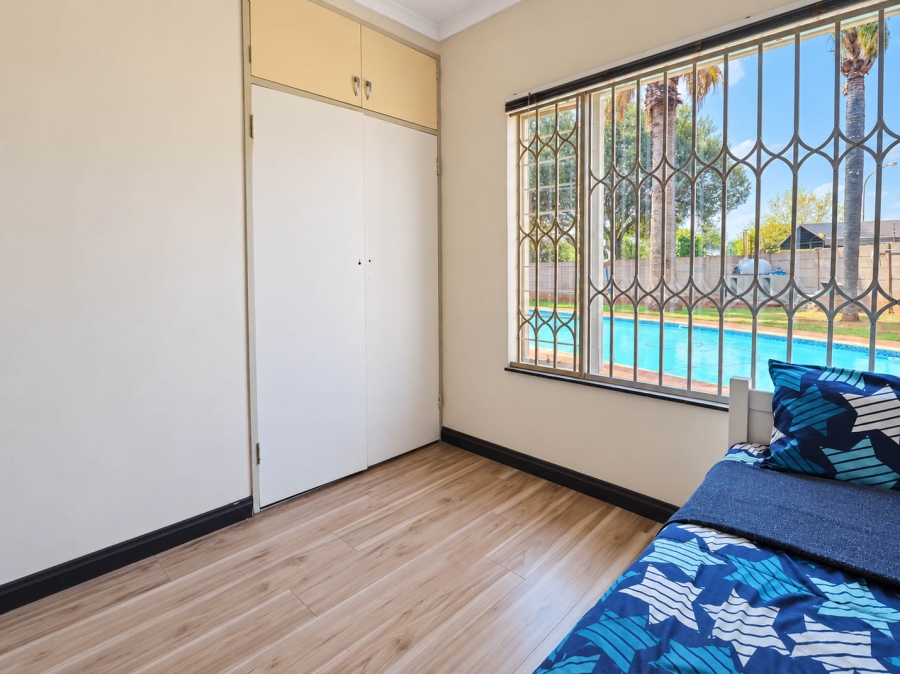 3 Bedroom Property for Sale in Pierre Van Ryneveld Gauteng