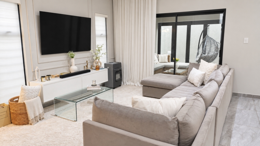 3 Bedroom Property for Sale in Carlswald Gauteng