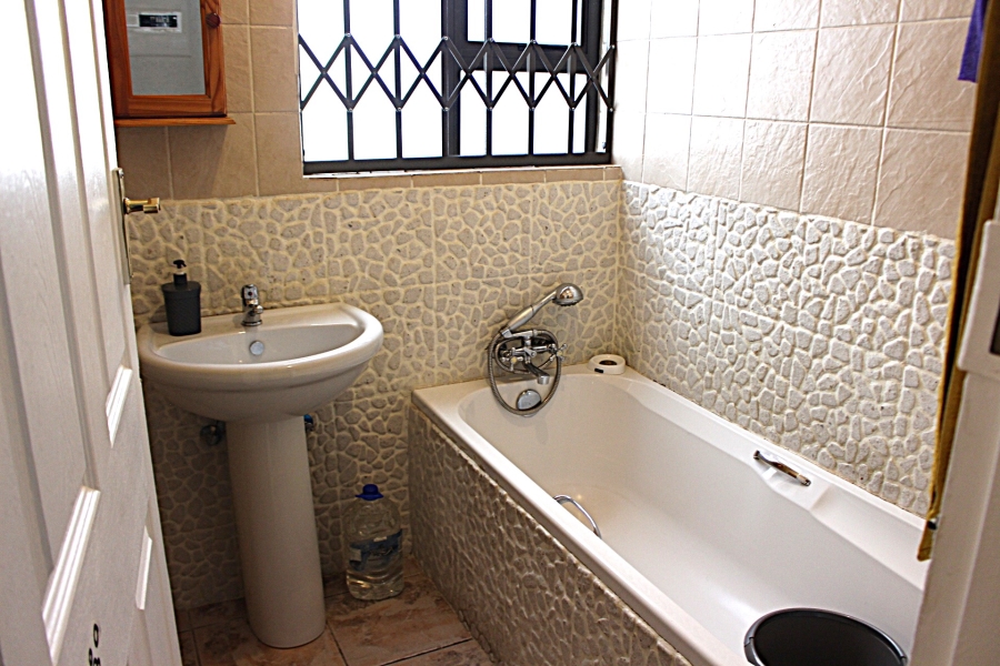 3 Bedroom Property for Sale in Eldorado Park Gauteng