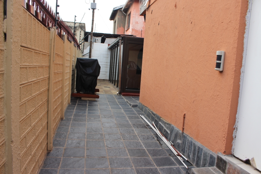 3 Bedroom Property for Sale in Eldorado Park Gauteng