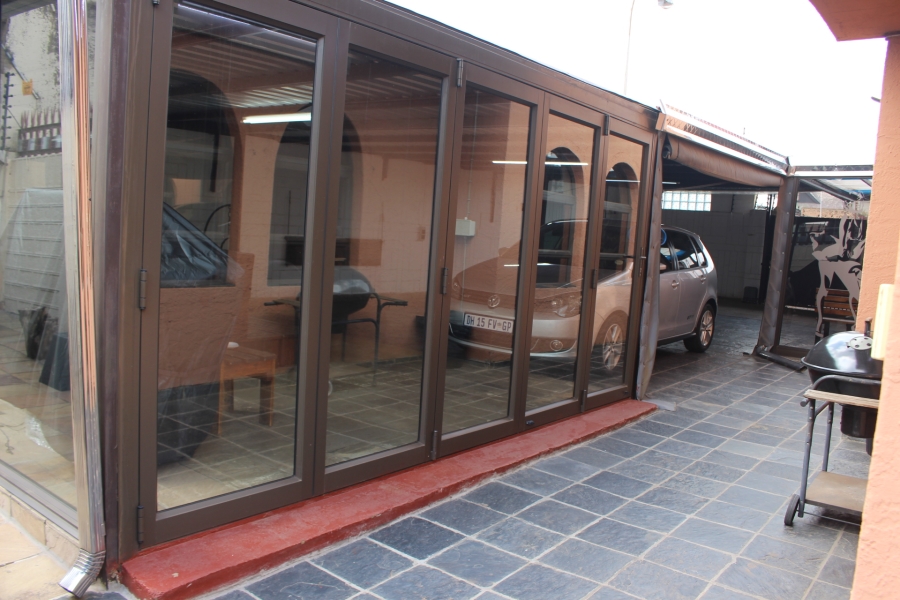 3 Bedroom Property for Sale in Eldorado Park Gauteng