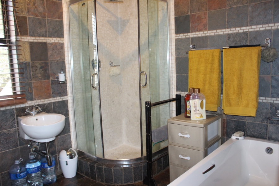 3 Bedroom Property for Sale in Eldorado Park Gauteng