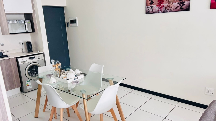 To Let 2 Bedroom Property for Rent in Fourways Gauteng