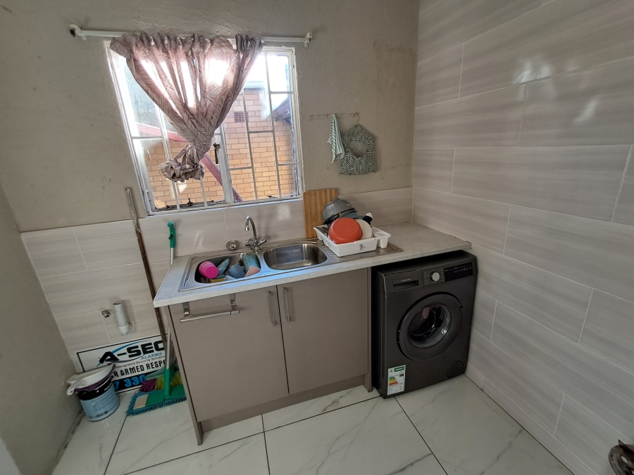 To Let 3 Bedroom Property for Rent in Vanderbijlpark CE 2 Gauteng