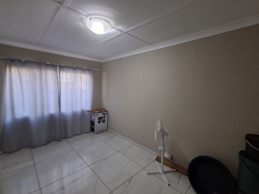 To Let 3 Bedroom Property for Rent in Vanderbijlpark CE 2 Gauteng