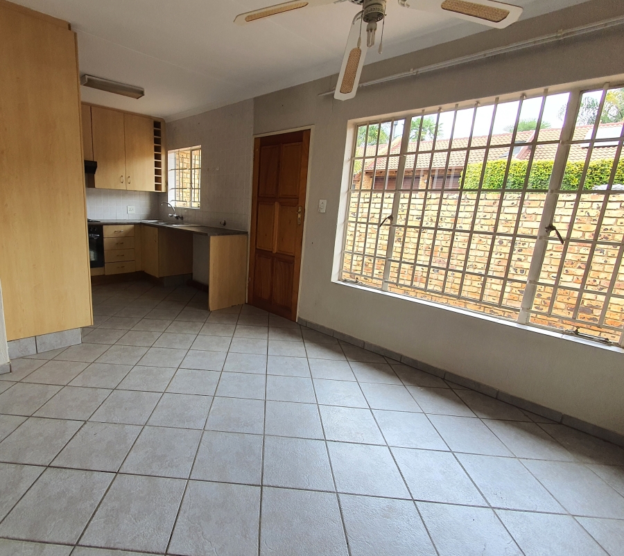 2 Bedroom Property for Sale in Equestria Gauteng