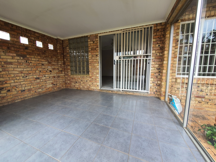 2 Bedroom Property for Sale in Equestria Gauteng