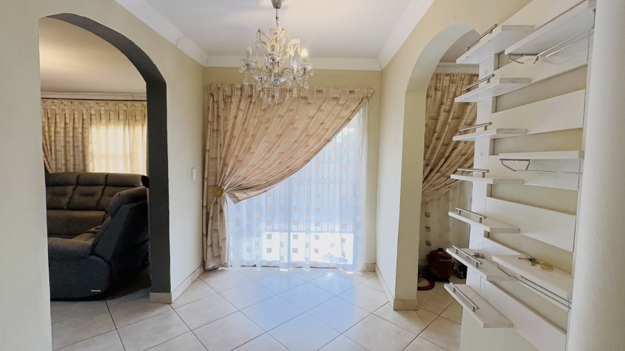 3 Bedroom Property for Sale in Sharon Park Gauteng