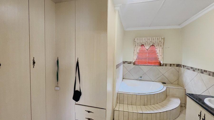 3 Bedroom Property for Sale in Sharon Park Gauteng