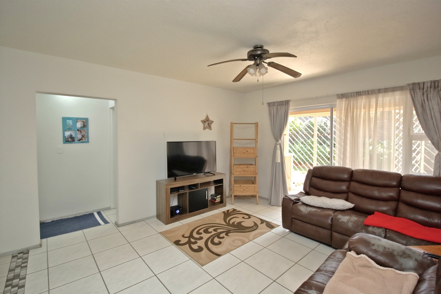 2 Bedroom Property for Sale in Wannenburghoogte Gauteng
