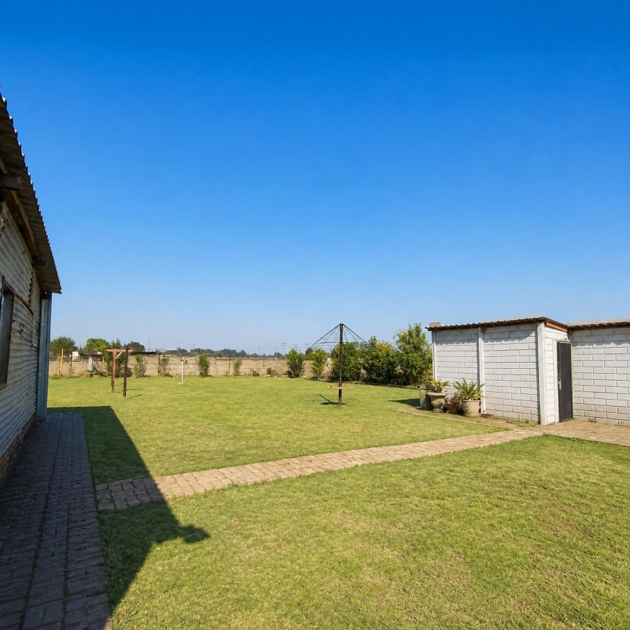 2 Bedroom Property for Sale in Boltonwold Gauteng