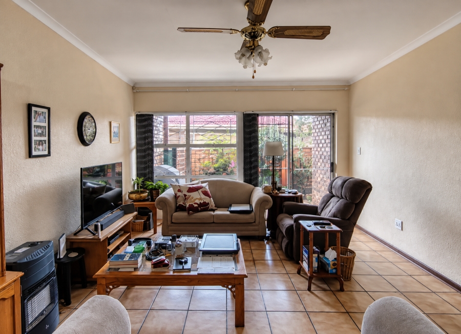 2 Bedroom Property for Sale in Three Rivers Gauteng