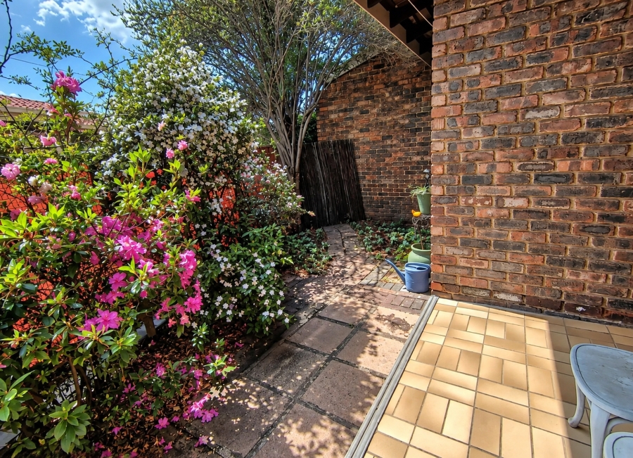 2 Bedroom Property for Sale in Three Rivers Gauteng