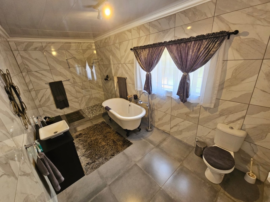 3 Bedroom Property for Sale in Kameeldrift West Gauteng