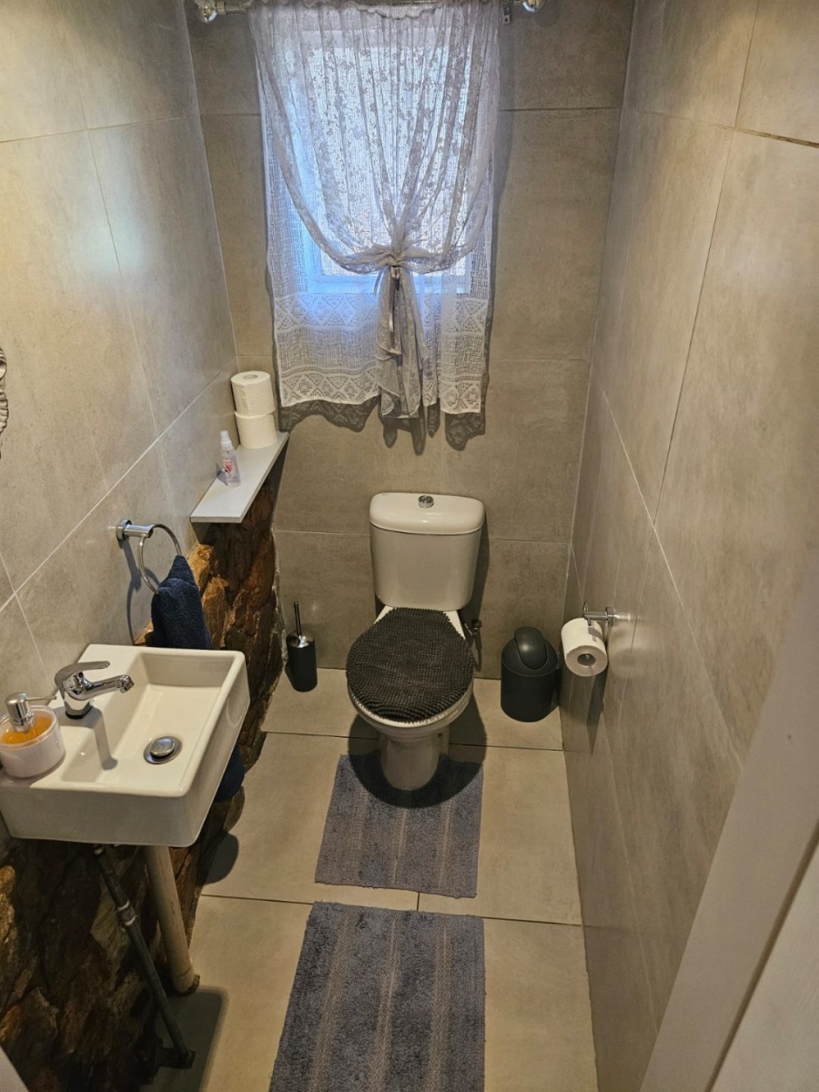 3 Bedroom Property for Sale in Kameeldrift West Gauteng