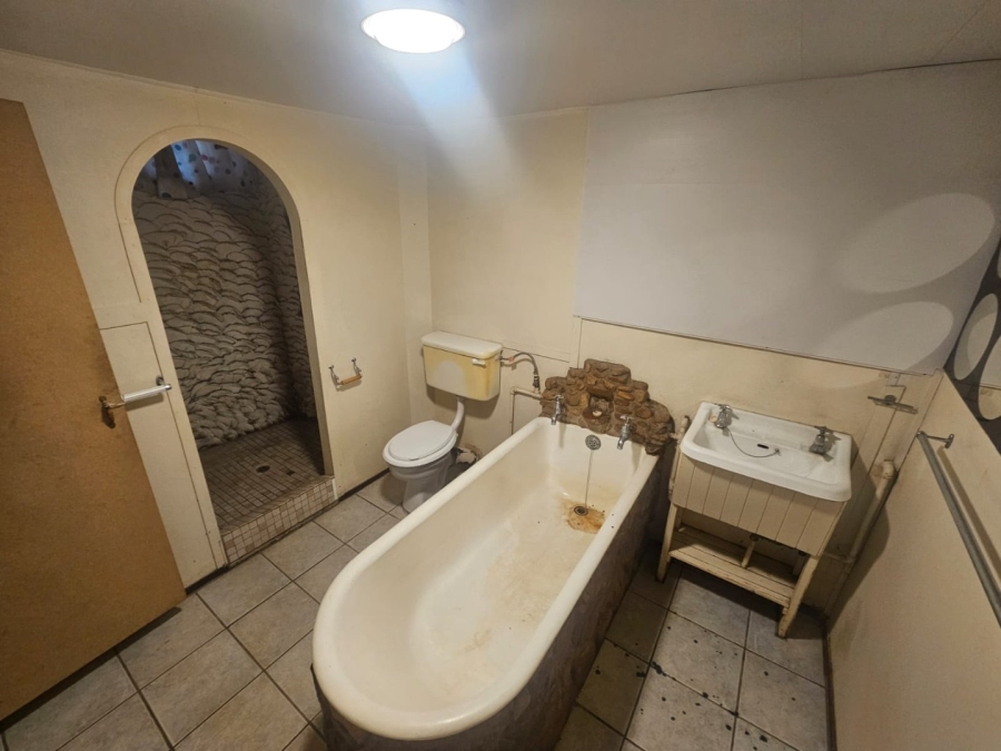 4 Bedroom Property for Sale in Kameeldrift West Gauteng