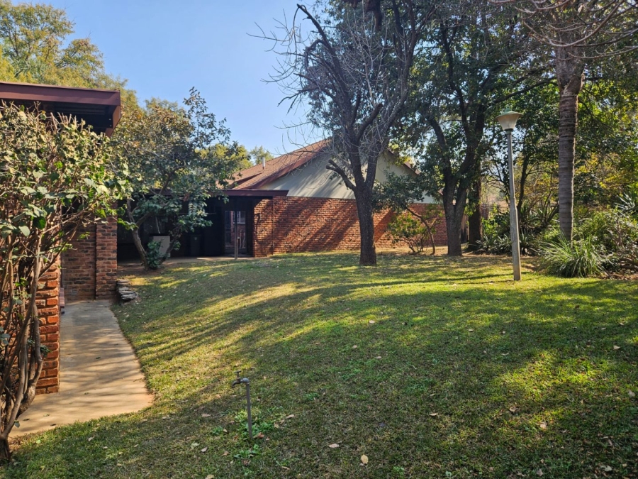 4 Bedroom Property for Sale in Kameeldrift West Gauteng