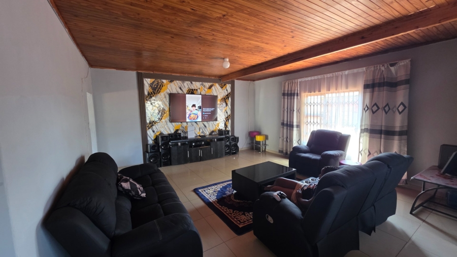 3 Bedroom Property for Sale in The Orchards Gauteng