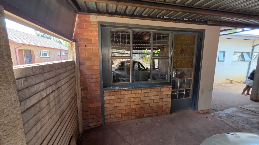 3 Bedroom Property for Sale in The Orchards Gauteng