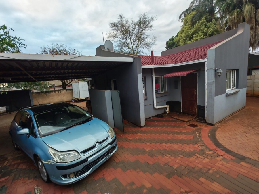 2 Bedroom Property for Sale in Doornpoort Gauteng