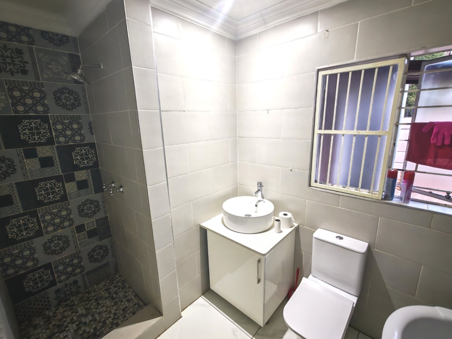 2 Bedroom Property for Sale in Doornpoort Gauteng