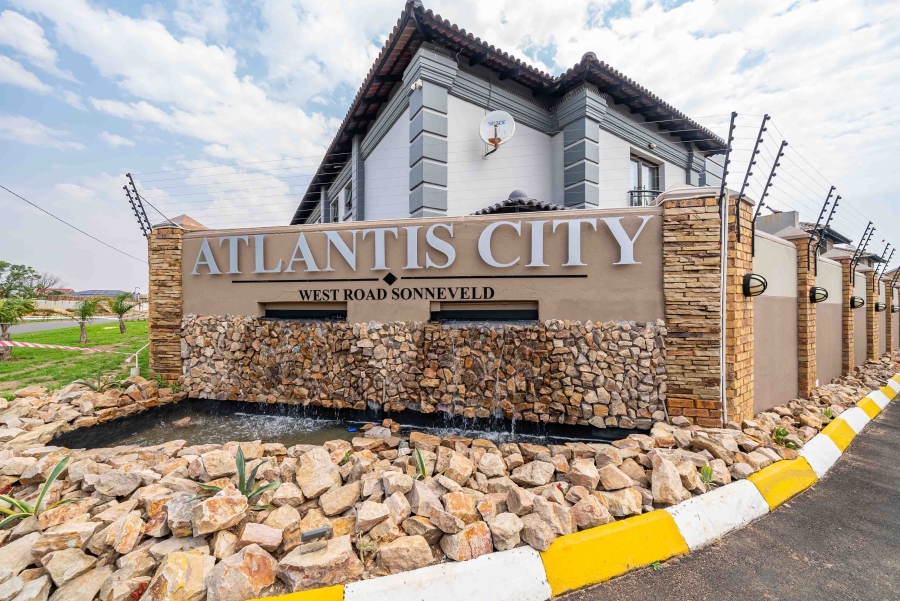 3 Bedroom Property for Sale in Sonneveld Gauteng