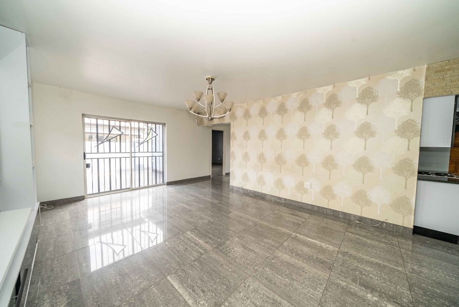 3 Bedroom Property for Sale in Sonneveld Gauteng