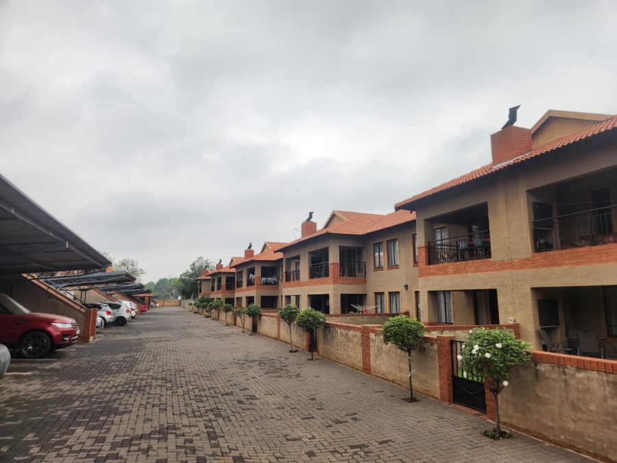 To Let 2 Bedroom Property for Rent in Dalview Gauteng