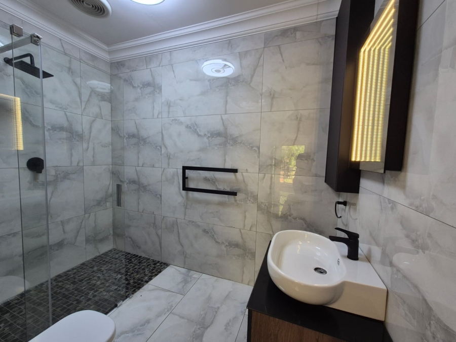 7 Bedroom Property for Sale in Lasiandra Gauteng