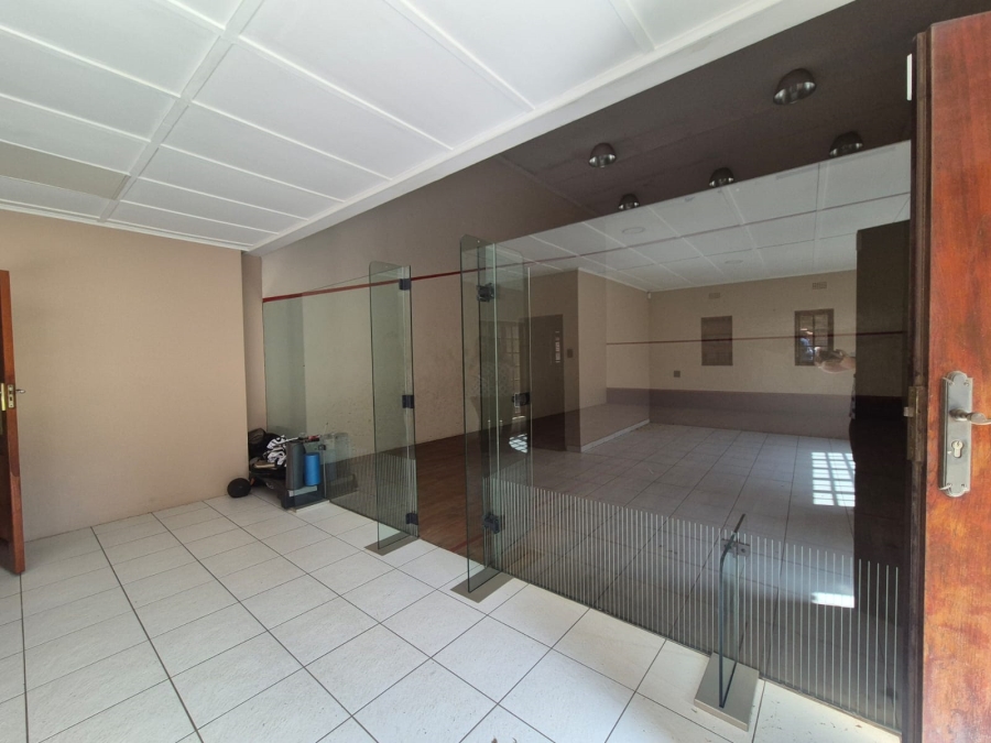 7 Bedroom Property for Sale in Lasiandra Gauteng
