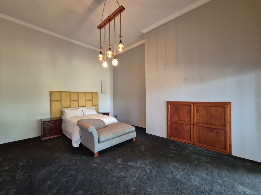 7 Bedroom Property for Sale in Lasiandra Gauteng