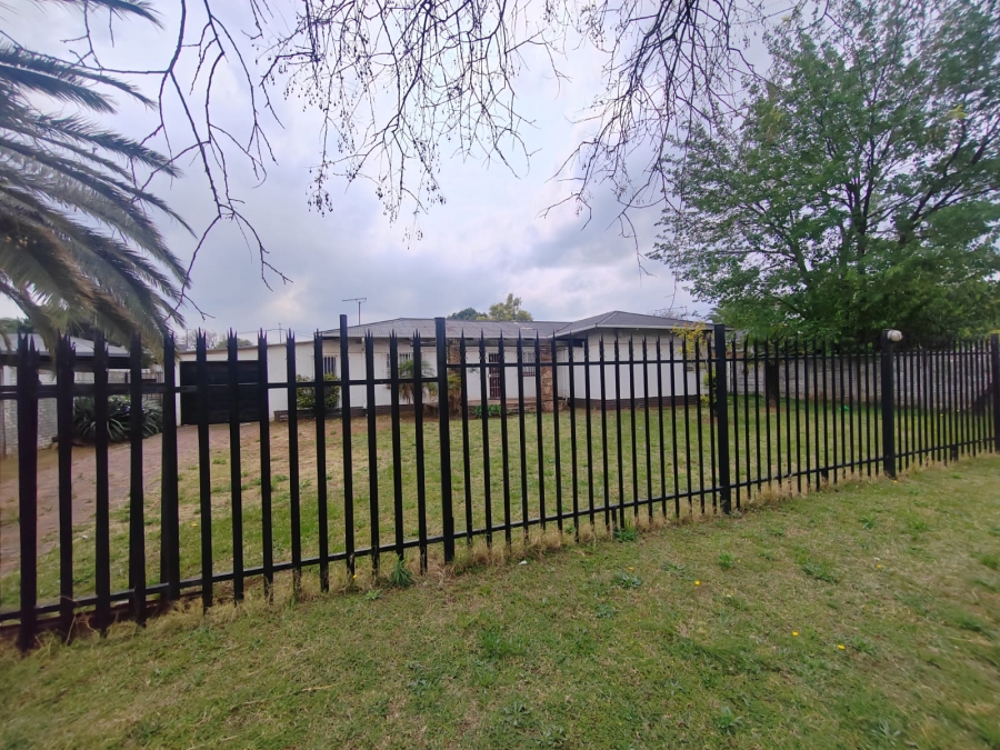 To Let 2 Bedroom Property for Rent in Northmead Gauteng
