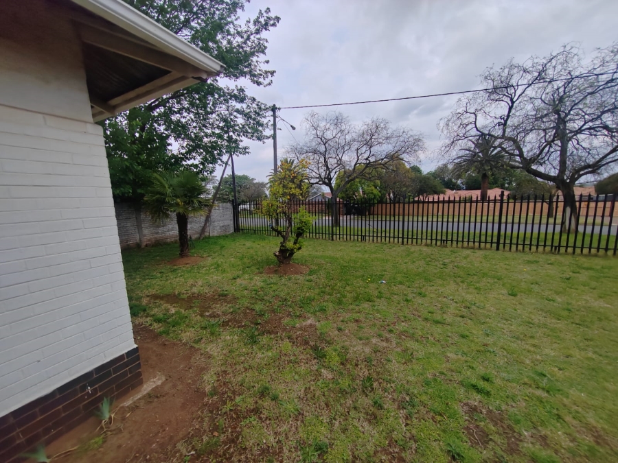 To Let 2 Bedroom Property for Rent in Northmead Gauteng