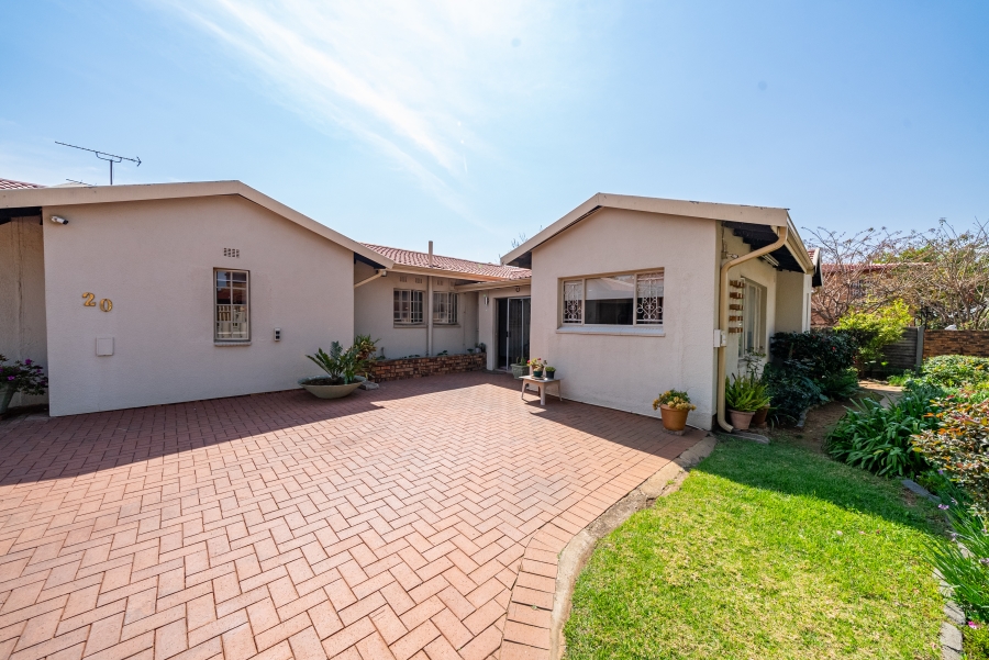 4 Bedroom Property for Sale in  Dalpark Ext 11 Gauteng
