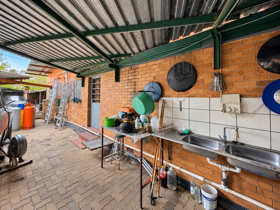 4 Bedroom Property for Sale in Dalview Gauteng