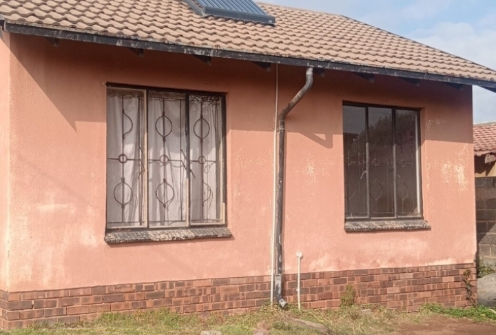 2 Bedroom Property for Sale in Ebony Park Gauteng