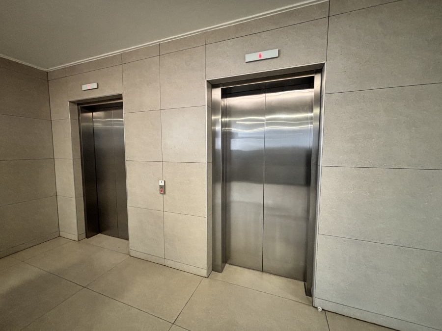 To Let 1 Bedroom Property for Rent in Rosebank Gauteng