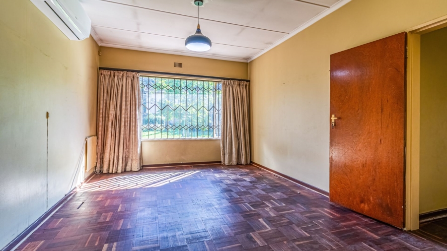 4 Bedroom Property for Sale in Lombardy East Gauteng