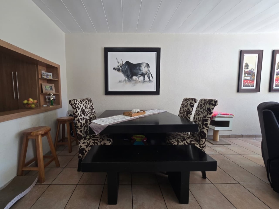 3 Bedroom Property for Sale in New Redruth Gauteng
