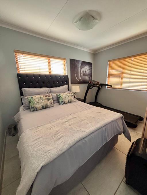 2 Bedroom Property for Sale in Meyersdal Gauteng