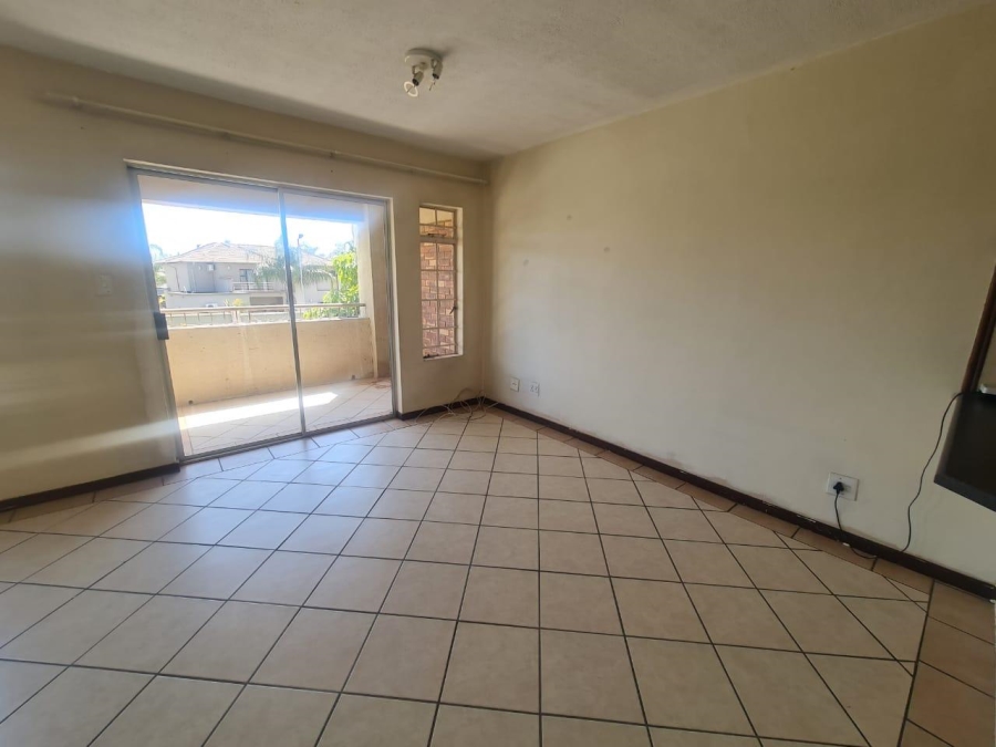 To Let 2 Bedroom Property for Rent in Monavoni Gauteng