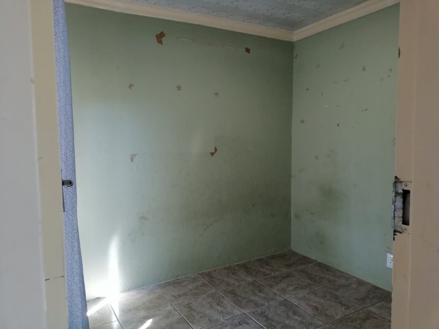 To Let 2 Bedroom Property for Rent in Danville Gauteng