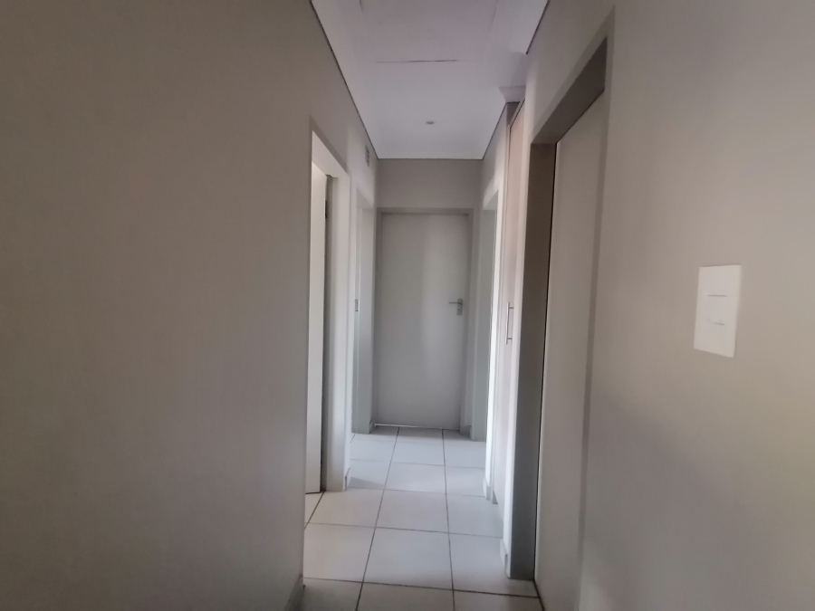 To Let 4 Bedroom Property for Rent in Lotus Gardens Gauteng