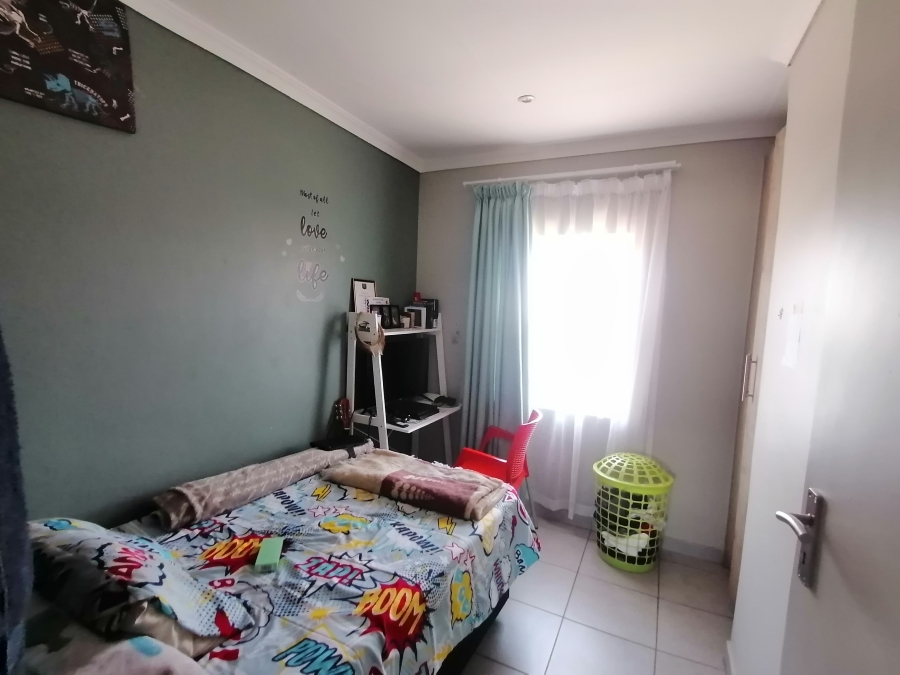 To Let 4 Bedroom Property for Rent in Lotus Gardens Gauteng