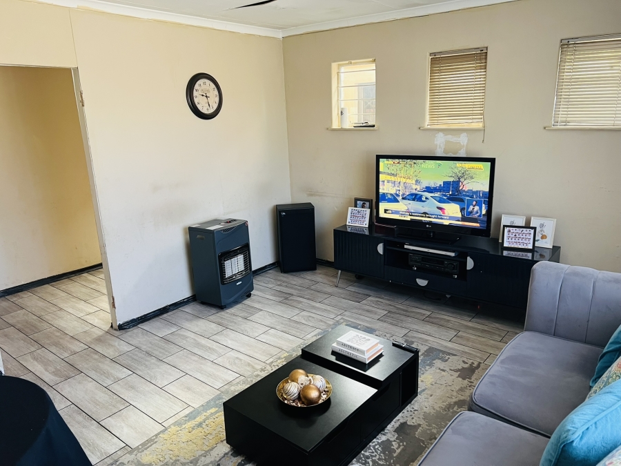 4 Bedroom Property for Sale in Newlands Gauteng