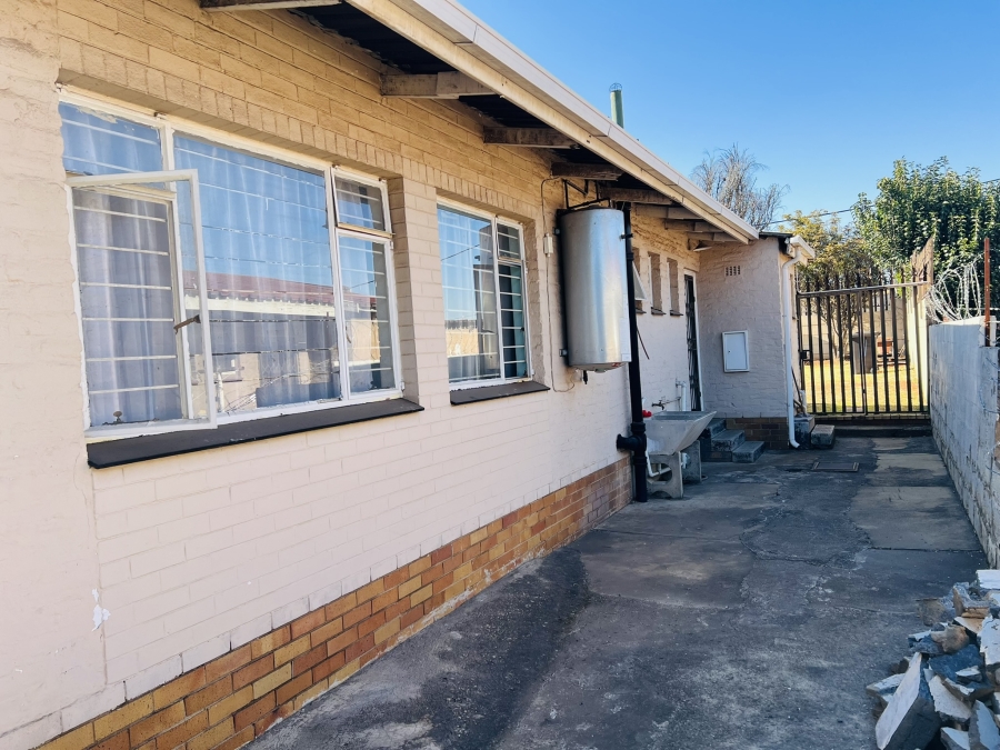 4 Bedroom Property for Sale in Newlands Gauteng