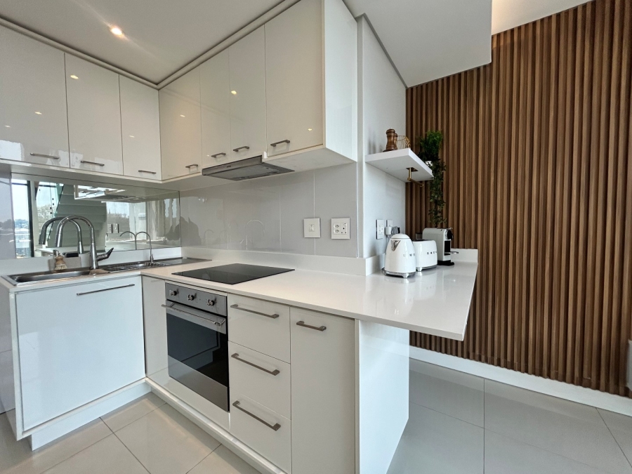 To Let 1 Bedroom Property for Rent in Rosebank Gauteng